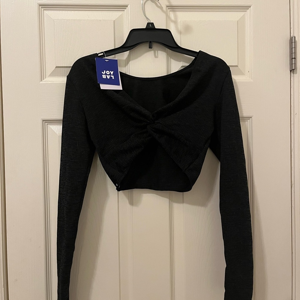 Black twist front workout top